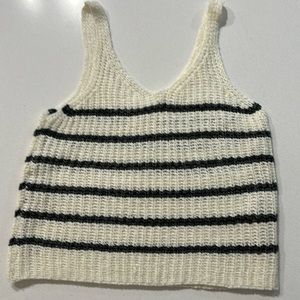 Harper Heritage knit tank. Size small